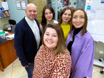 Наша работа — делать так, чтобы счастливых семей становилось больше. Наша работа — делать так, чтобы счастливых семей становилось больше.