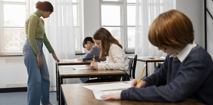 «Травлю часто не замалчивают, её просто не видят»: история класса, где дети боялись говорить «Травлю часто не замалчивают, её просто не видят»: история класса, где дети боялись говорить