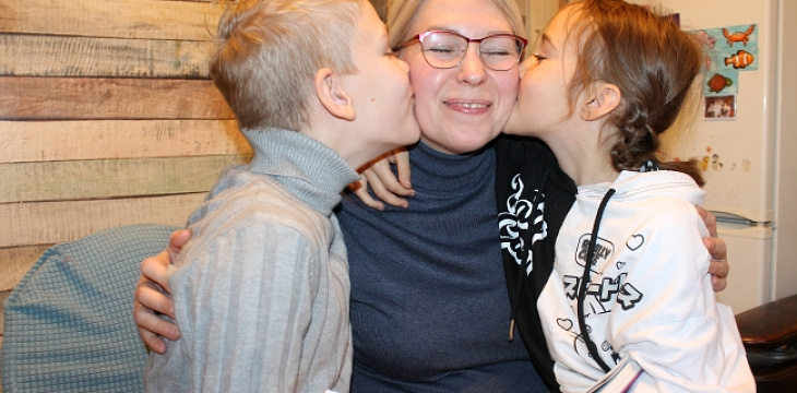 От «тёти» до «мамулечки»: истории о том, как дети нашли заветные слова для своих приёмных мам