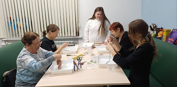 «Скрипичный ключ понимания»: как мама создала украшение, которое поможет сблизиться с дочкой-подростком